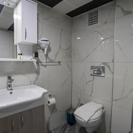 Emilia Отель Мугла